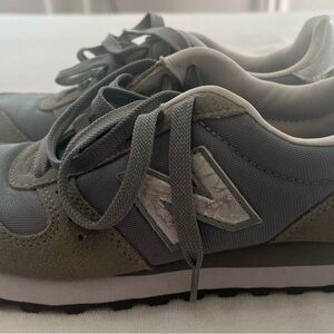 New Balance Women's Gray Athletic Shoes